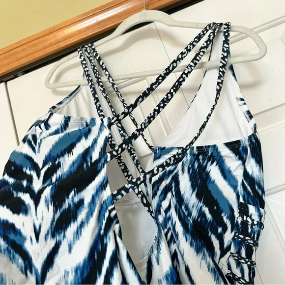 La Blanca Blue Tie Dye Cross Back One Piece - Picture 4 of 7